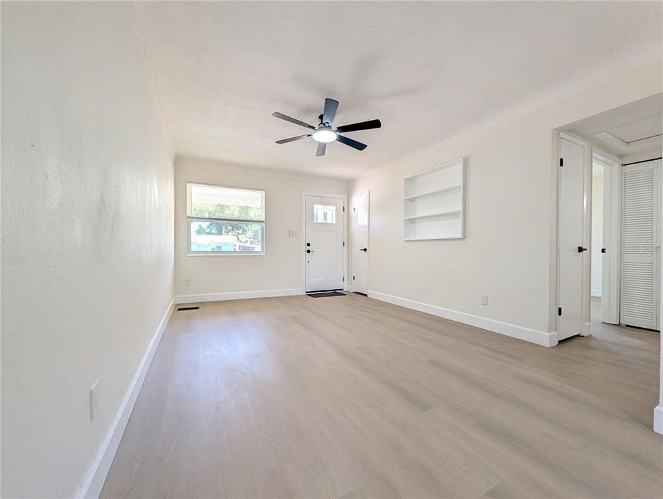 En Venta: $319,000 (2 camas, 1 baños, 820 Pies cuadrados)
