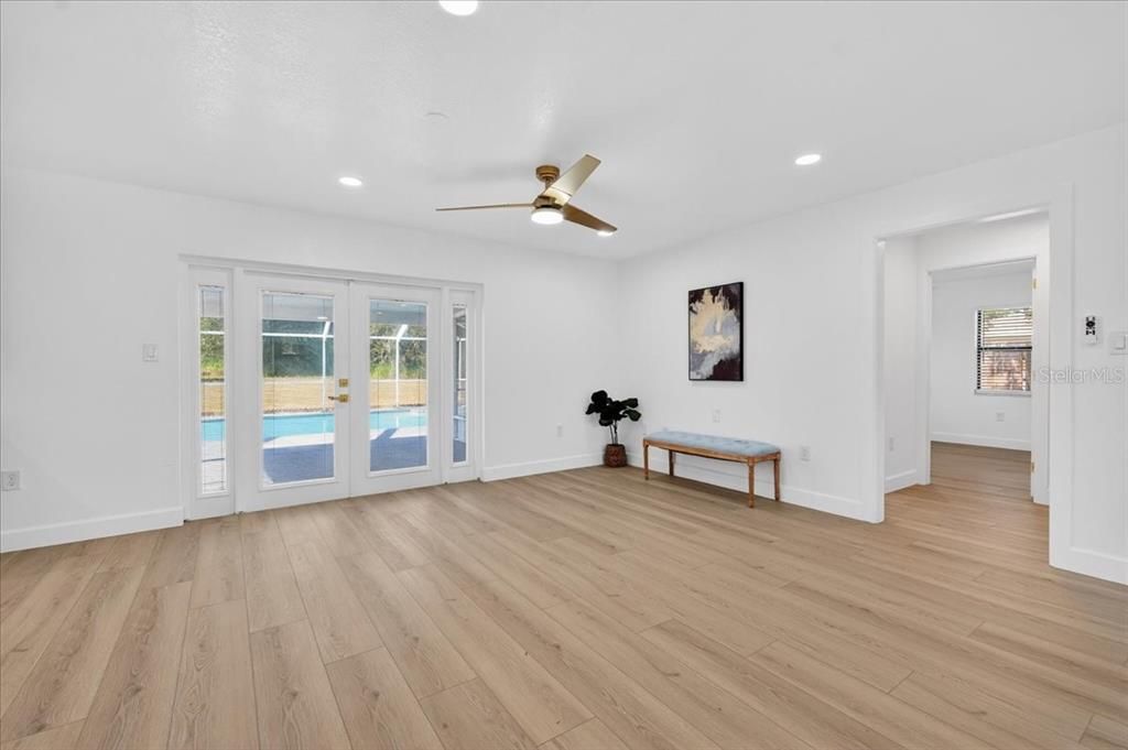 For Sale: $429,990 (3 beds, 2 baths, 1816 Square Feet)