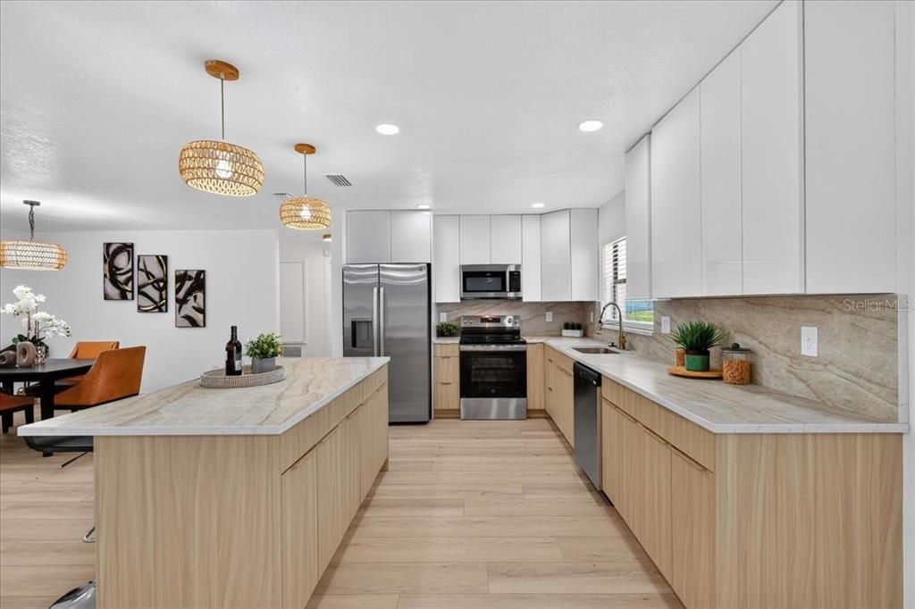 For Sale: $429,990 (3 beds, 2 baths, 1816 Square Feet)