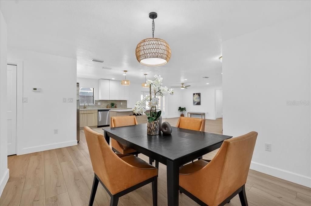 For Sale: $429,990 (3 beds, 2 baths, 1816 Square Feet)