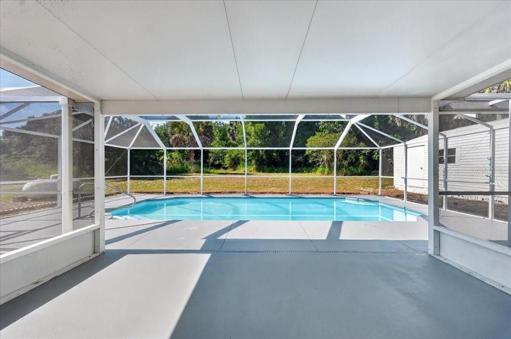 For Sale: $429,990 (3 beds, 2 baths, 1816 Square Feet)