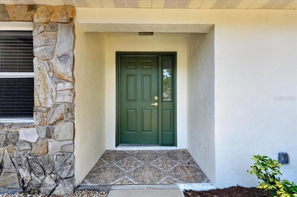 For Sale: $429,990 (3 beds, 2 baths, 1816 Square Feet)