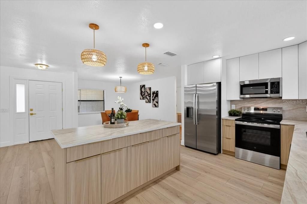For Sale: $429,990 (3 beds, 2 baths, 1816 Square Feet)
