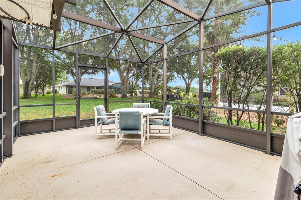 For Sale: $374,900 (3 beds, 2 baths, 2268 Square Feet)