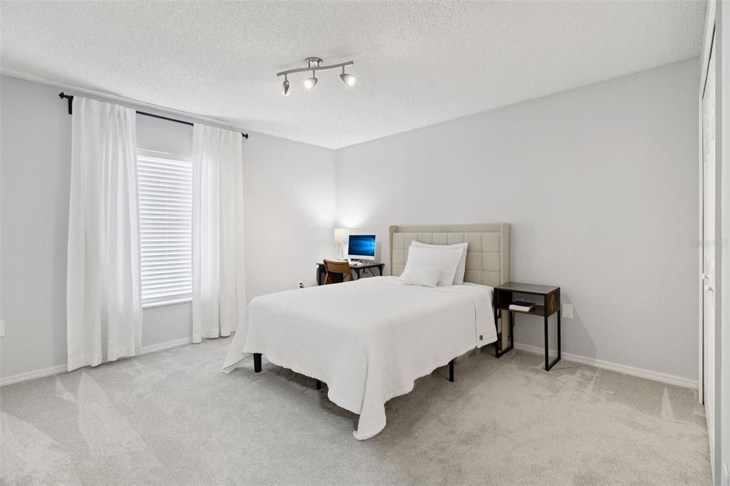 For Sale: $579,000 (4 beds, 2 baths, 2862 Square Feet)