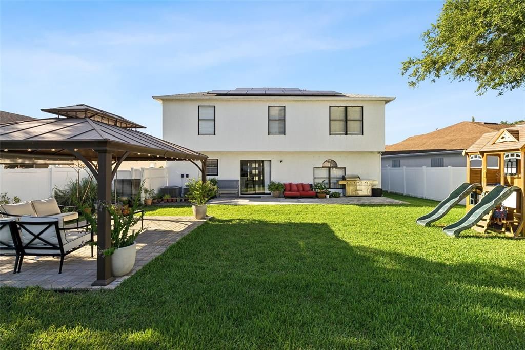 For Sale: $579,000 (4 beds, 2 baths, 2862 Square Feet)