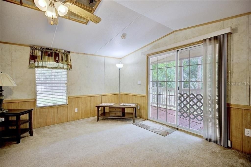 En Venta: $679,000 (2 camas, 2 baños, 960 Pies cuadrados)