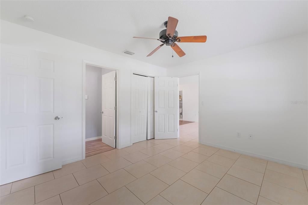 En Venta: $212,000 (3 camas, 2 baños, 962 Pies cuadrados)
