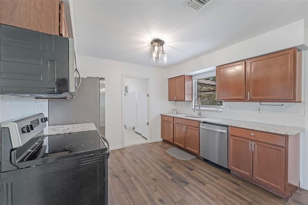 En Venta: $212,000 (3 camas, 2 baños, 962 Pies cuadrados)
