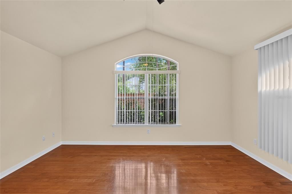 En Venta: $379,000 (3 camas, 2 baños, 1607 Pies cuadrados)