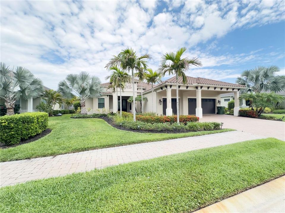 For Rent: $7,000 (3 beds, 3 baths, 2918 Square Feet)
