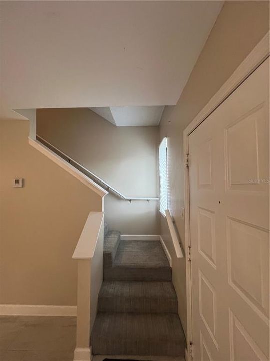 В аренду: $1,890 (3 спален, 2 ванн, 1307 Квадратных фут)