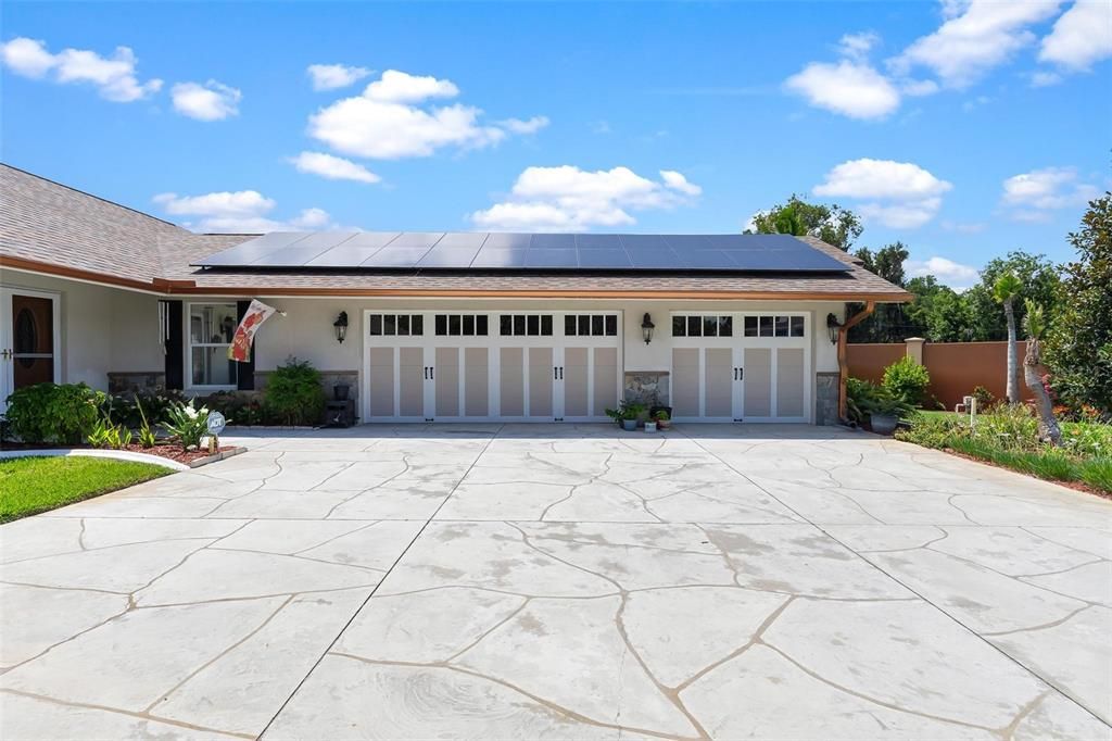 For Sale: $720,000 (4 beds, 2 baths, 2840 Square Feet)