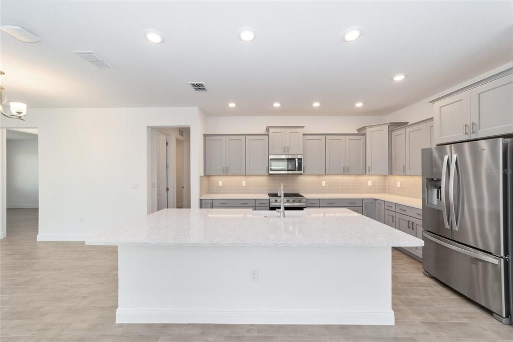 En Renta: $2,650 (2 camas, 2 baños, 2019 Pies cuadrados)