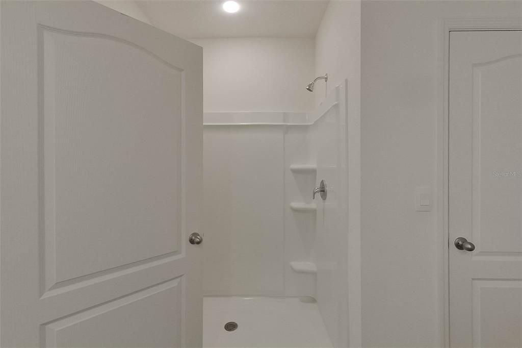 Active With Contract: $2,145 (4 beds, 2 baths, 2007 Square Feet)