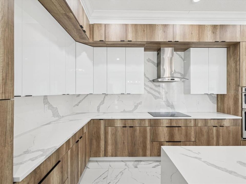 For Sale: $865,000 (4 beds, 3 baths, 2640 Square Feet)
