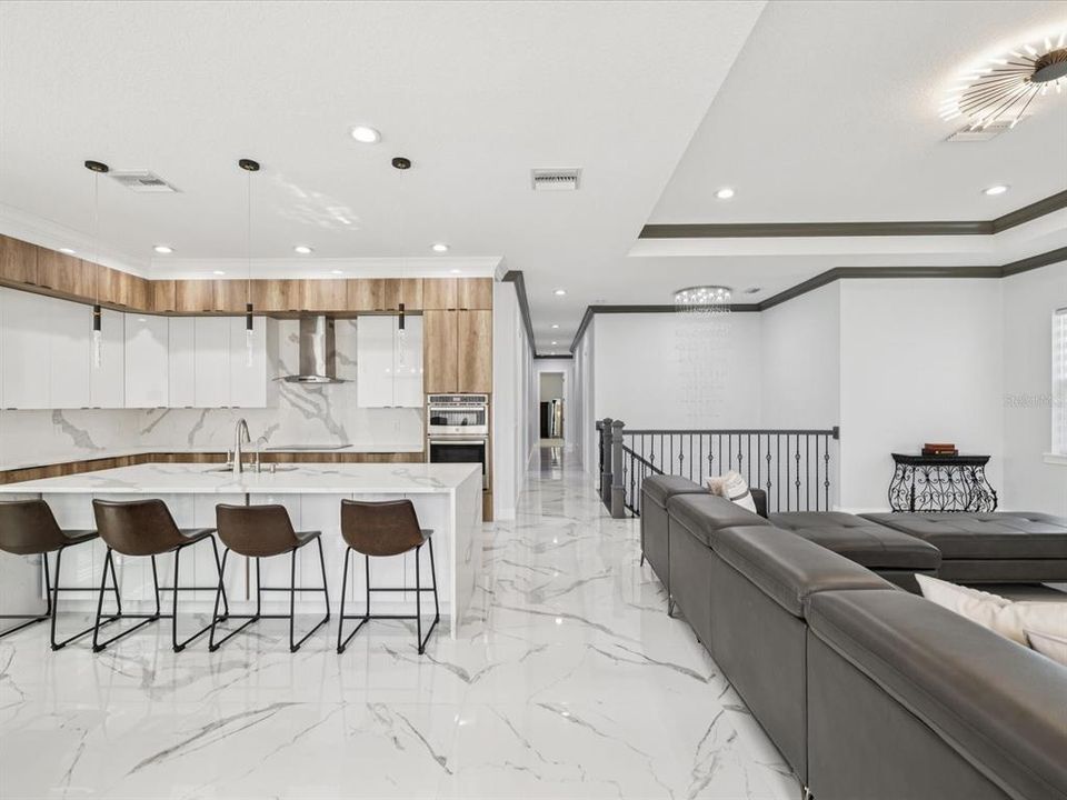 For Sale: $865,000 (4 beds, 3 baths, 2640 Square Feet)