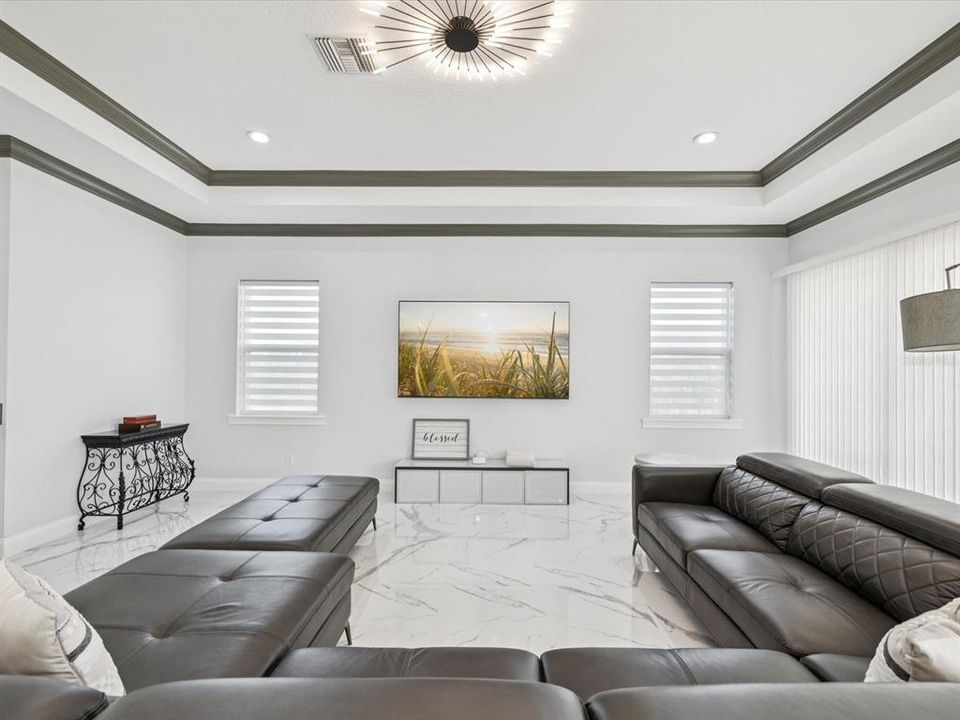 For Sale: $865,000 (4 beds, 3 baths, 2640 Square Feet)