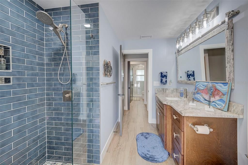 For Sale: $899,900 (3 beds, 3 baths, 2150 Square Feet)