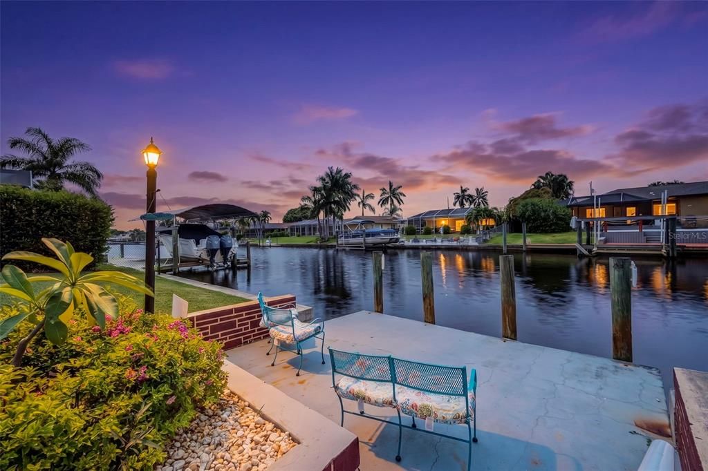 For Sale: $899,900 (3 beds, 3 baths, 2150 Square Feet)