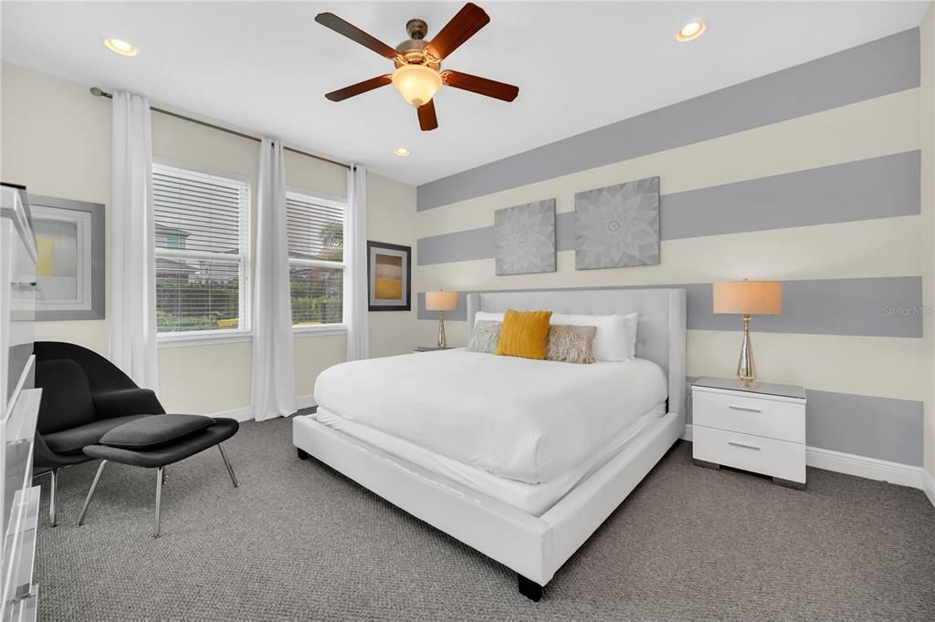 For Rent: $3,900 (6 beds, 6 baths, 3317 Square Feet)