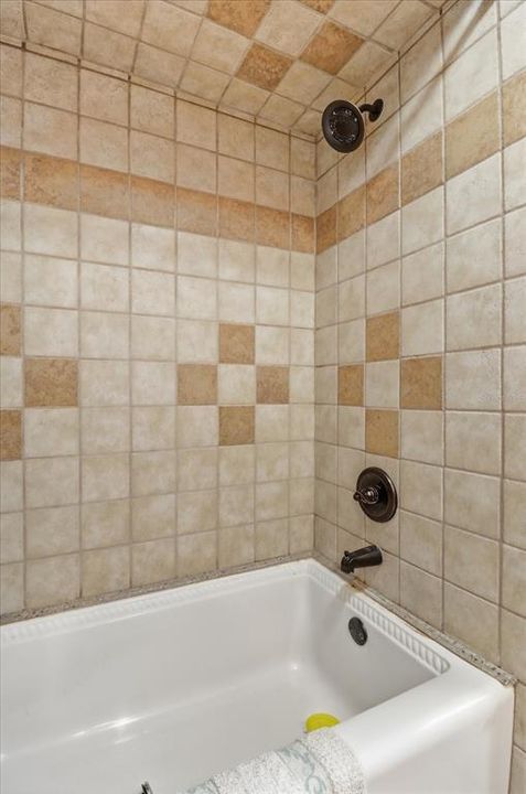 For Sale: $339,000 (4 beds, 2 baths, 2403 Square Feet)