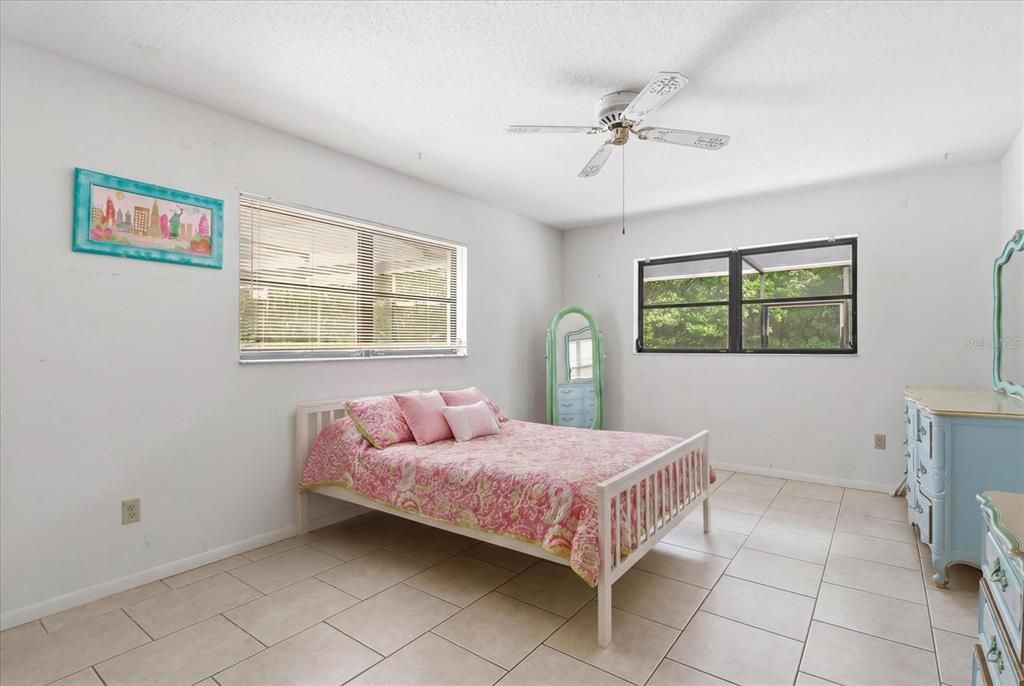 For Sale: $339,000 (4 beds, 2 baths, 2403 Square Feet)