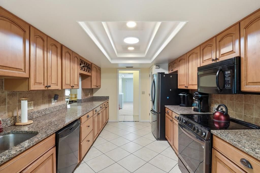 For Sale: $339,000 (4 beds, 2 baths, 2403 Square Feet)