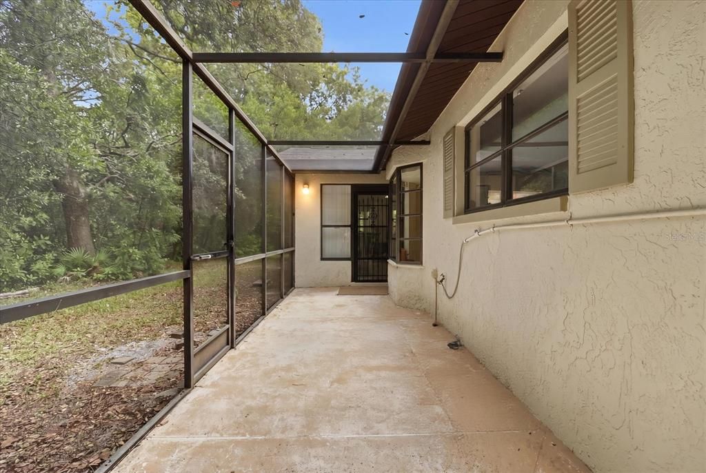 For Sale: $339,000 (4 beds, 2 baths, 2403 Square Feet)
