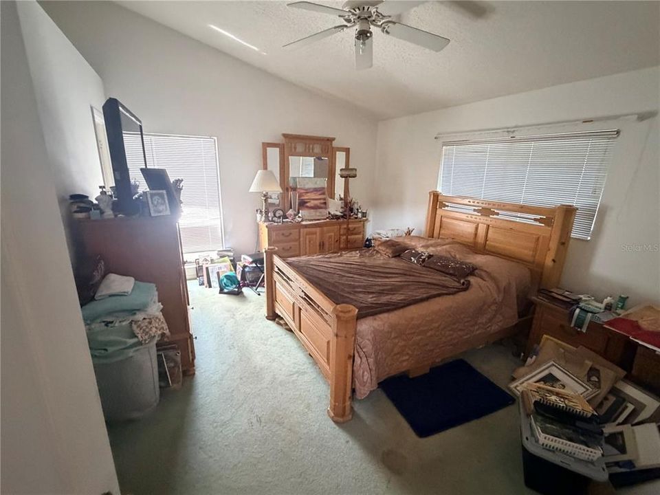 En Venta: $400,000 (3 camas, 2 baños, 1737 Pies cuadrados)