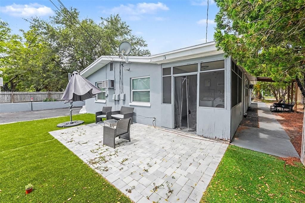 For Sale: $395,000 (6 beds, 0 baths, 1768 Square Feet)