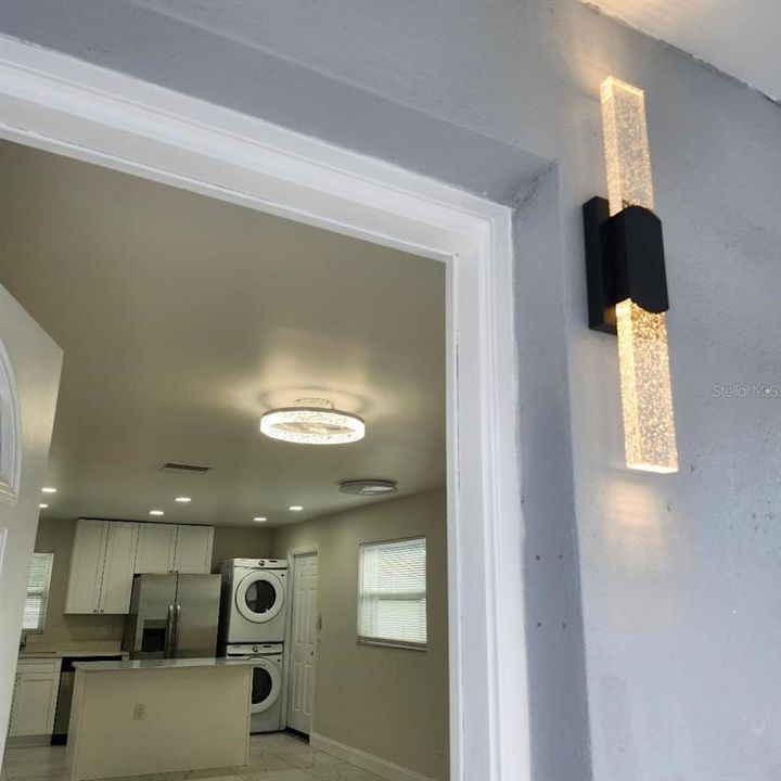 В аренду: $1,800 (2 спален, 1 ванн, 850 Квадратных фут)