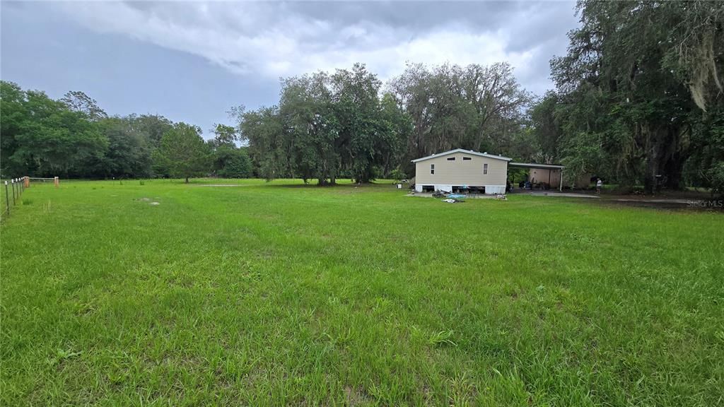 For Sale: $159,999 (3 beds, 3 baths, 1890 Square Feet)