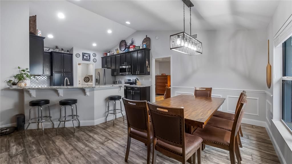 For Sale: $374,900 (3 beds, 2 baths, 1588 Square Feet)