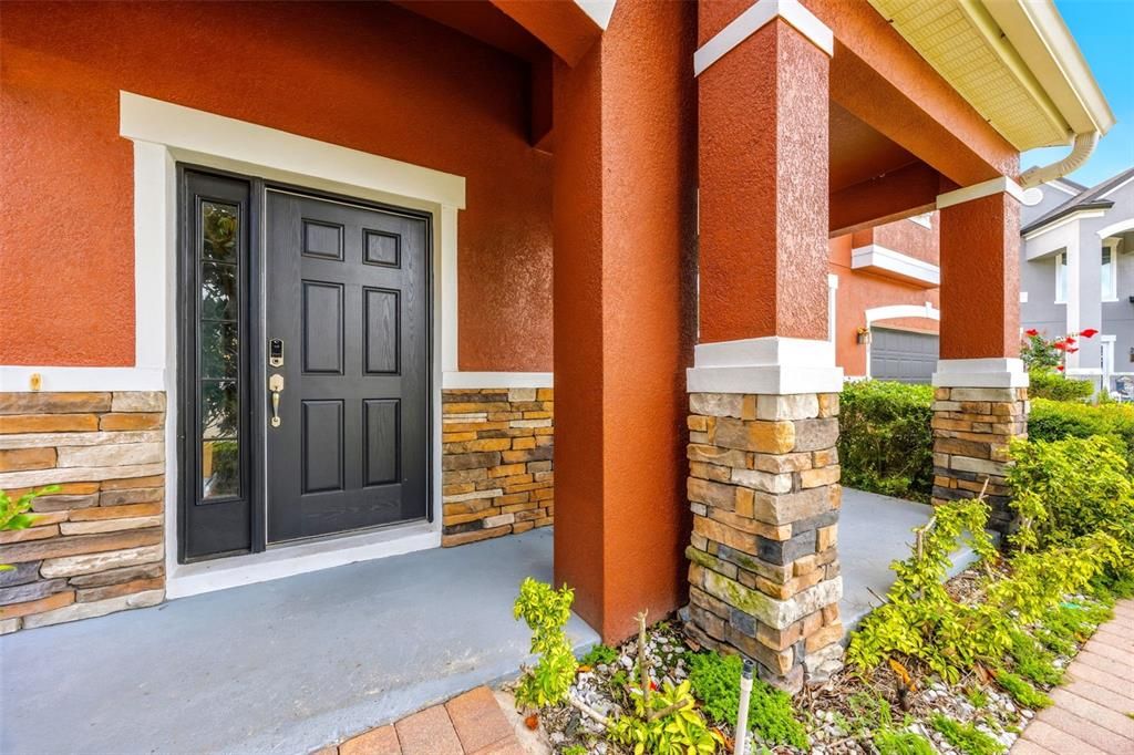 En Venta: $599,999 (6 camas, 4 baños, 4383 Pies cuadrados)