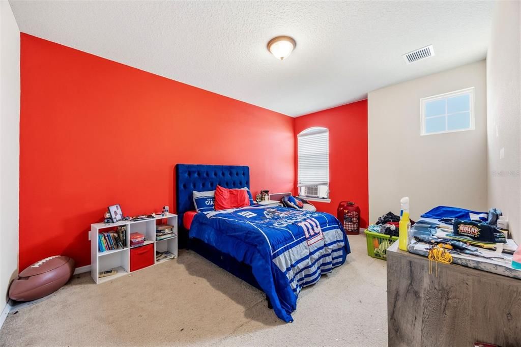 En Venta: $599,999 (6 camas, 4 baños, 4383 Pies cuadrados)