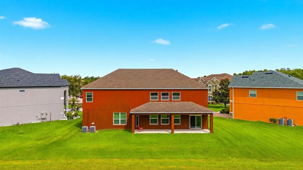 En Venta: $599,999 (6 camas, 4 baños, 4383 Pies cuadrados)