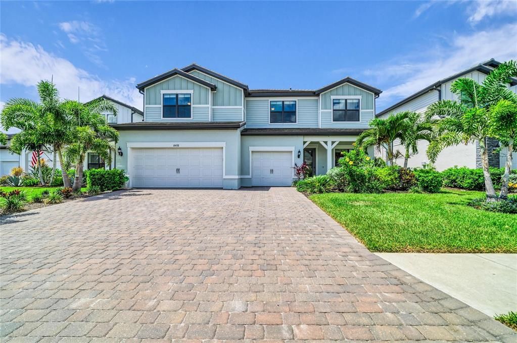 For Sale: $1,500,000 (6 beds, 5 baths, 5323 Square Feet)