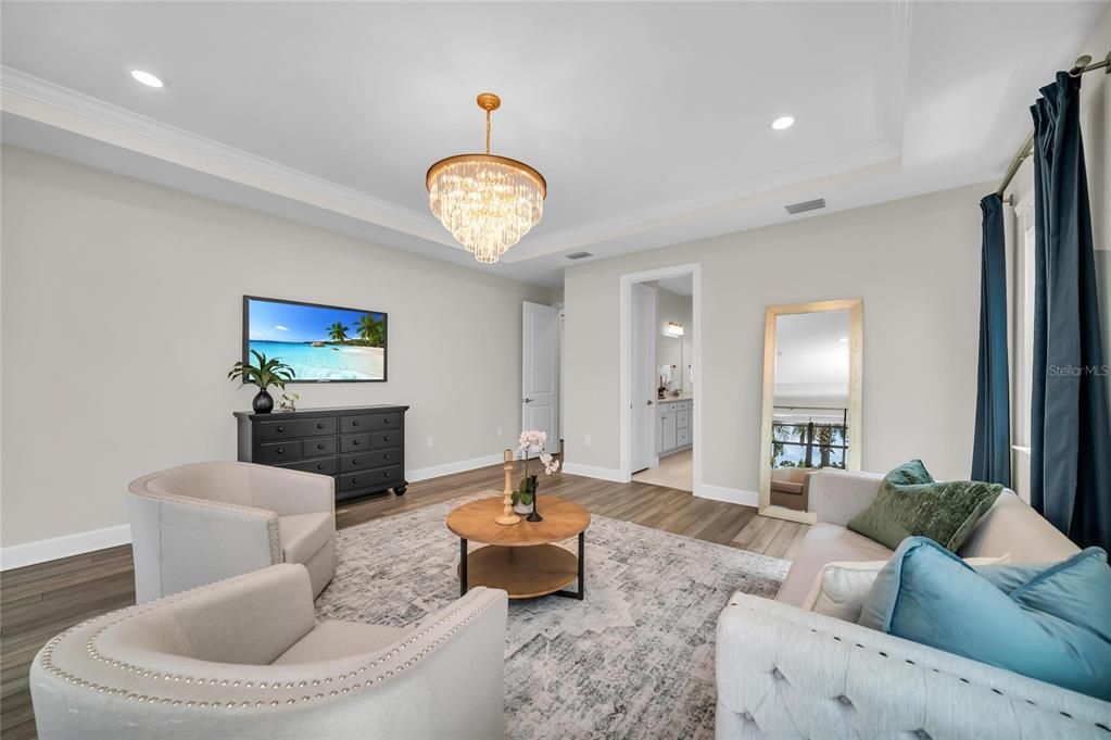 For Sale: $1,500,000 (6 beds, 5 baths, 5323 Square Feet)