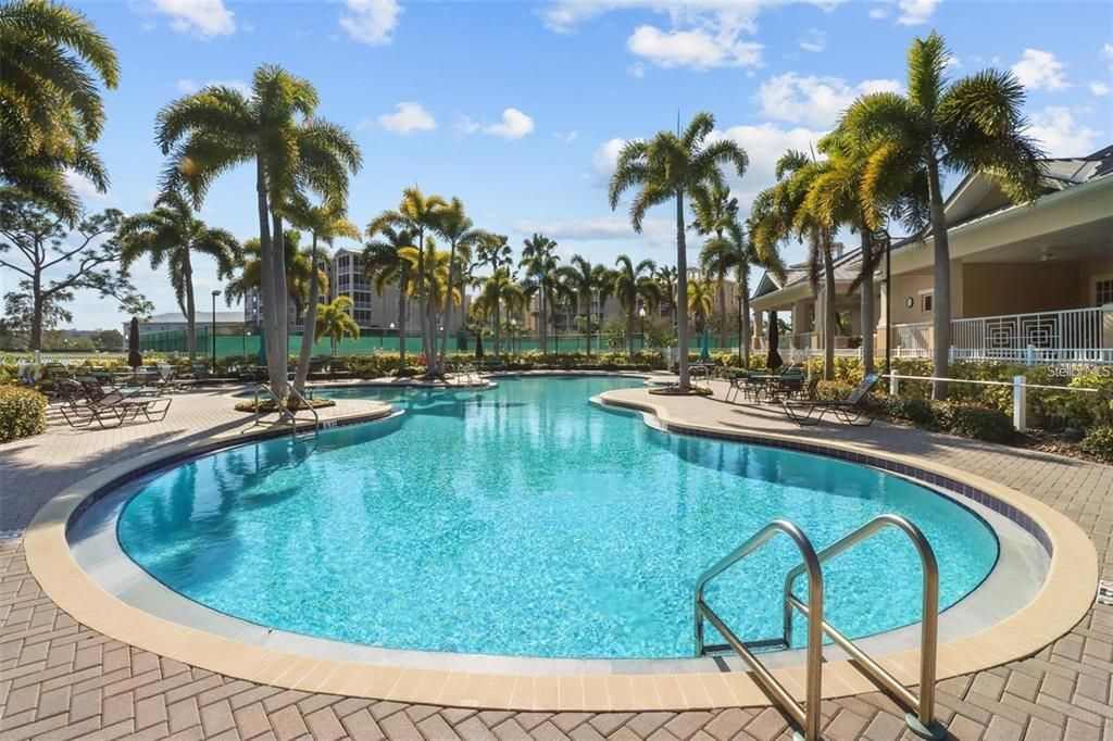For Sale: $529,900 (2 beds, 2 baths, 1500 Square Feet)