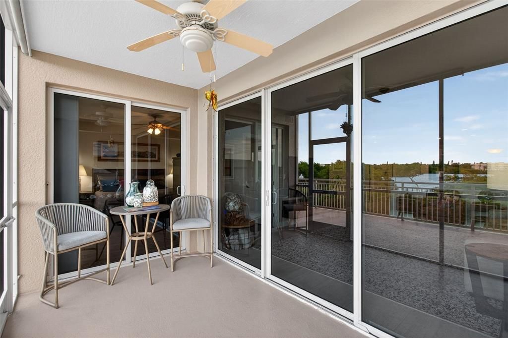 For Sale: $529,900 (2 beds, 2 baths, 1500 Square Feet)