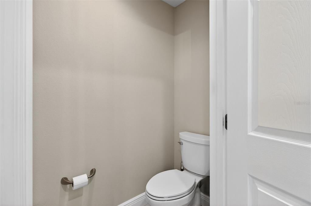 For Sale: $529,900 (2 beds, 2 baths, 1500 Square Feet)