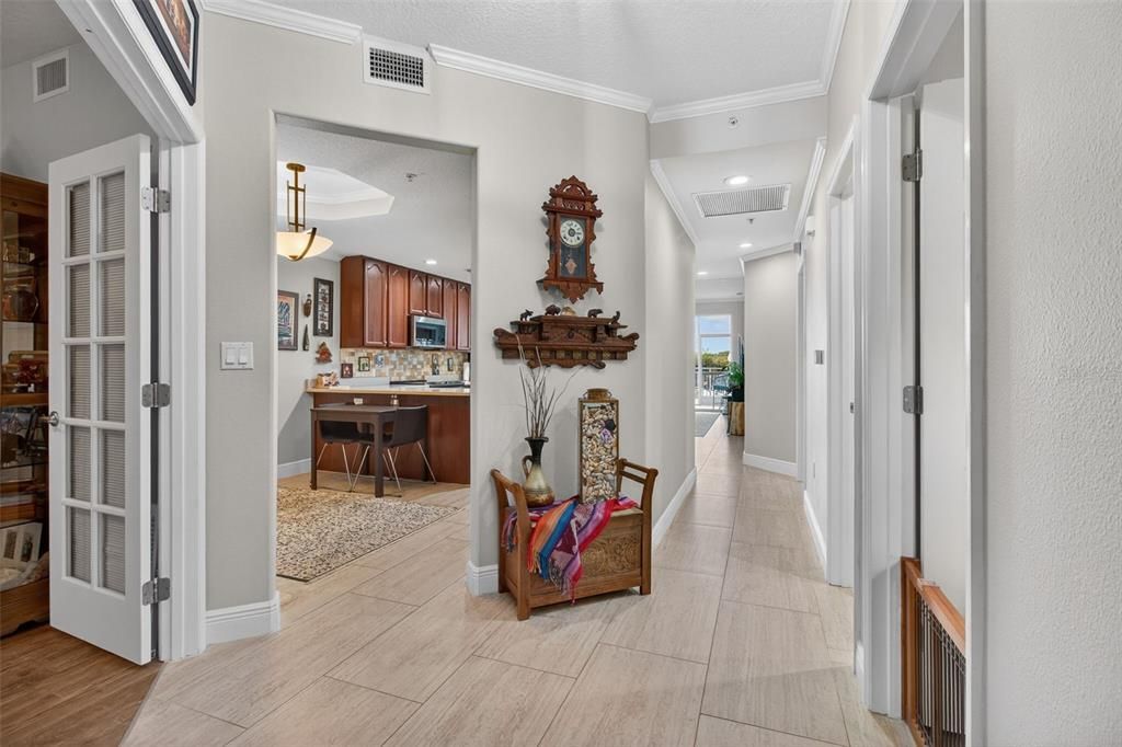 For Sale: $529,900 (2 beds, 2 baths, 1500 Square Feet)