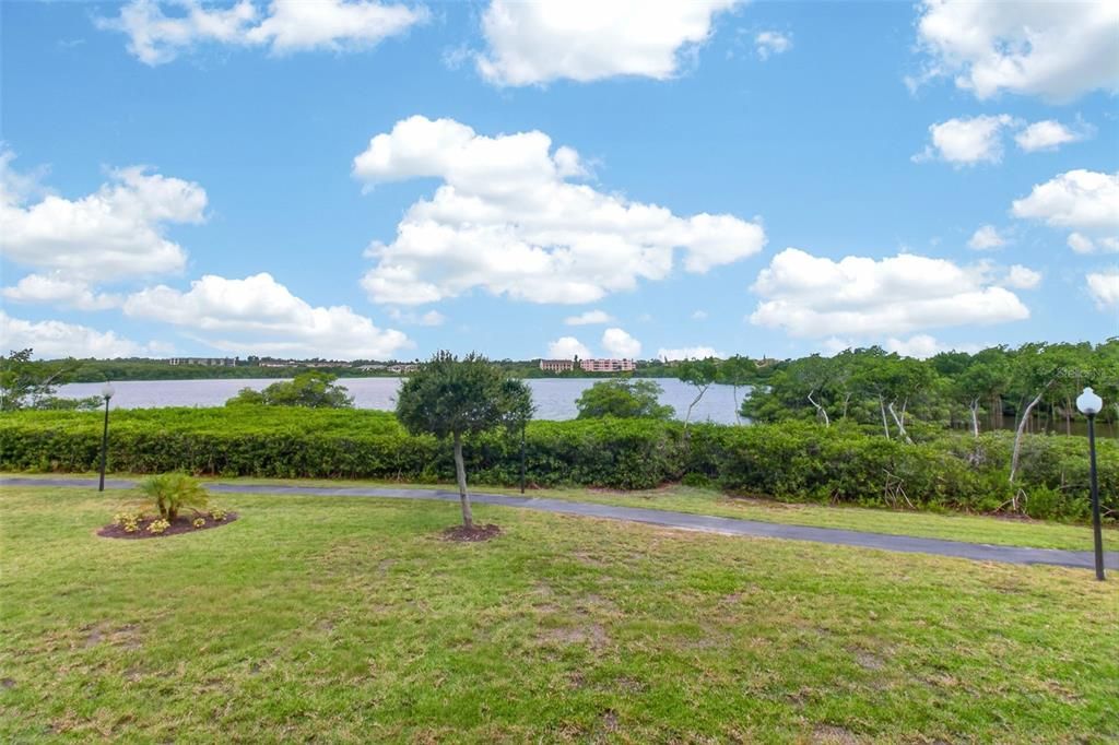 For Sale: $529,900 (2 beds, 2 baths, 1500 Square Feet)