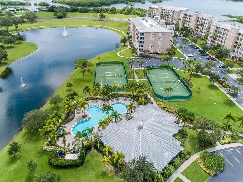 For Sale: $529,900 (2 beds, 2 baths, 1500 Square Feet)