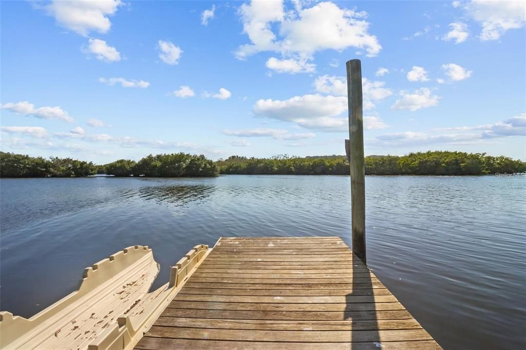 For Sale: $529,900 (2 beds, 2 baths, 1500 Square Feet)