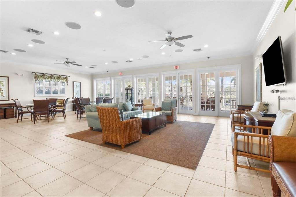 For Sale: $529,900 (2 beds, 2 baths, 1500 Square Feet)
