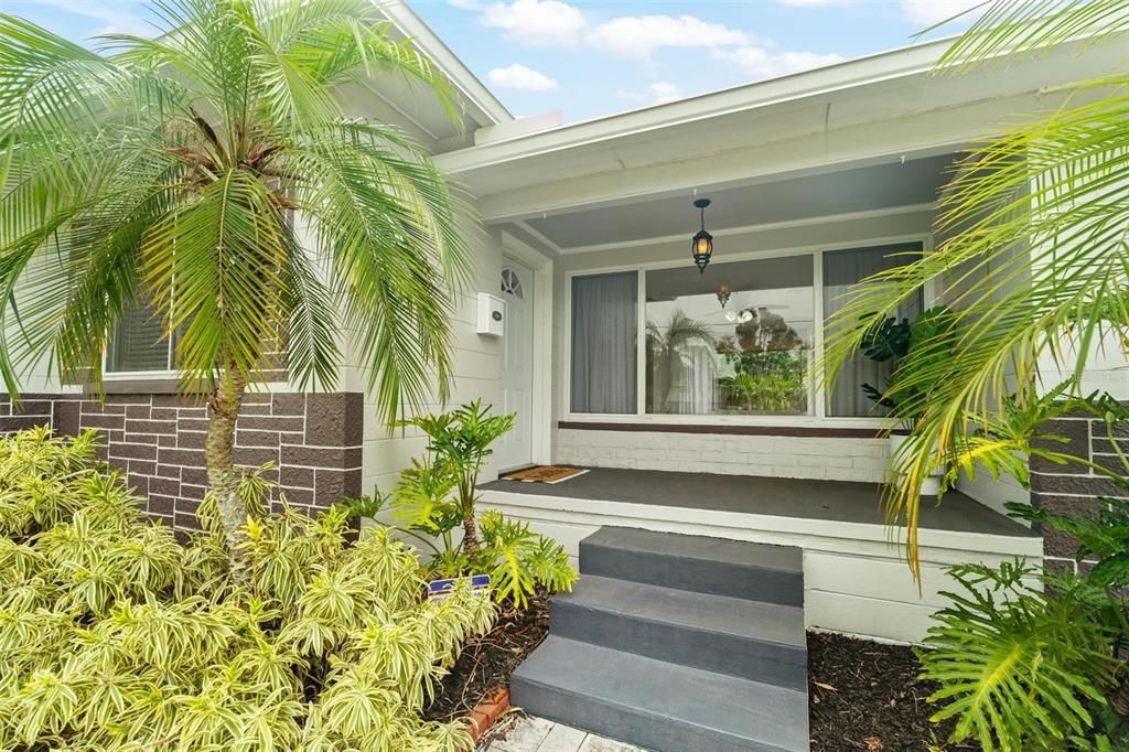 For Sale: $409,500 (3 beds, 2 baths, 1331 Square Feet)