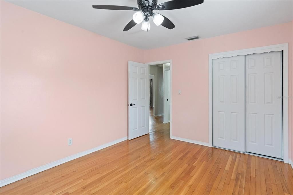 For Sale: $409,500 (3 beds, 2 baths, 1331 Square Feet)