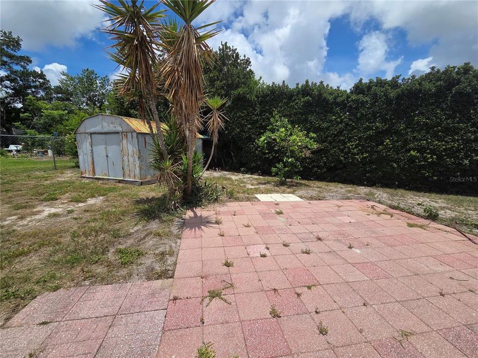 For Sale: $304,900 (3 beds, 2 baths, 1714 Square Feet)
